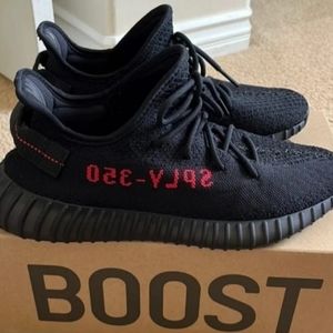 Yeezy boost 350v2  bred women size 7.5